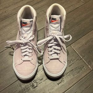 Nike Mid Blazer Shoes